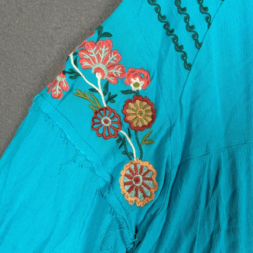 Easel Top Womens M Turquoise Blue Embroidered Boho Tassel Peasant Blouse ET20348 - Picture 5 of 7